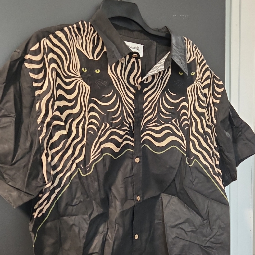 Black and Cream Cat Design Shirt
